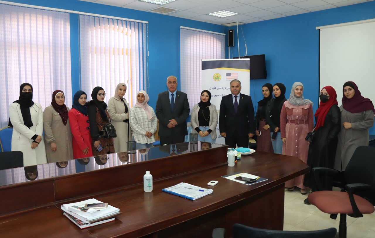 The President of the University receives Deputy Zainab Al-Badoul